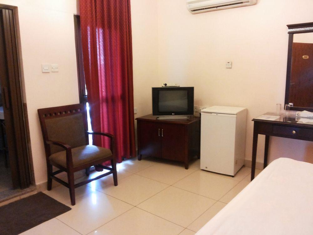 Al Qidra Hotel & Suites Акаба Экстерьер фото